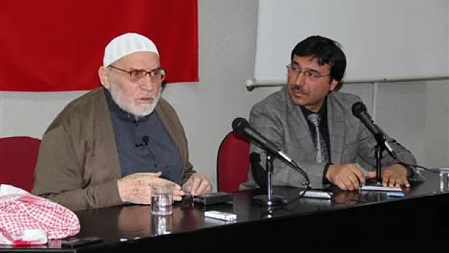 İslam Alimi Şuayip El Arnaut, Samsun'da söyleşiye katıldı