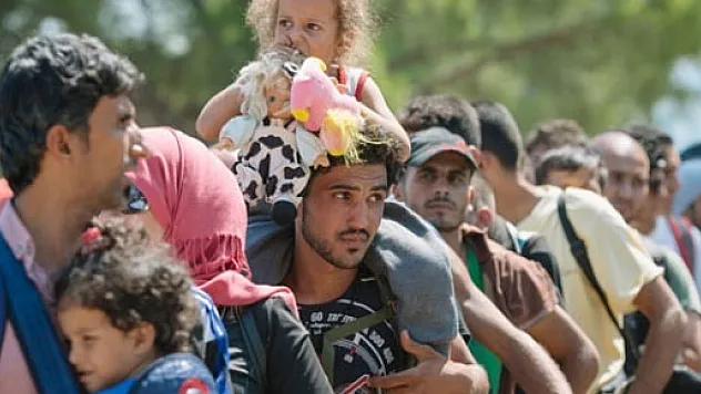 5 bin mülteci genç Almanya'da kayboldu