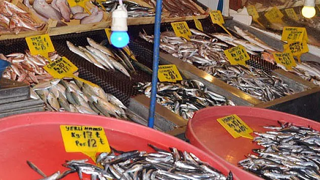 Balık tezgahında yüzler gülüyor