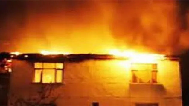 Yaşlı kadın çıkan yangında can verdi