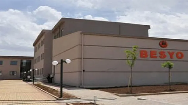 Üniversite kantininde patlama