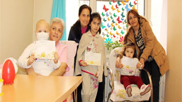 BU HASTANEDE ÇOCUKLAR AĞLAMADAN KAN VERİYOR