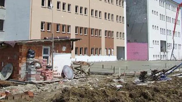 Gazi Mahallesi Okuluna kavuşuyor