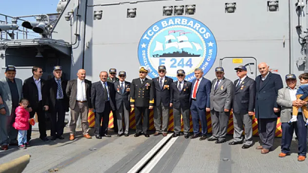 Savaş Gemileri Gazi Ve Şehit Yakınlarını Ağırladı