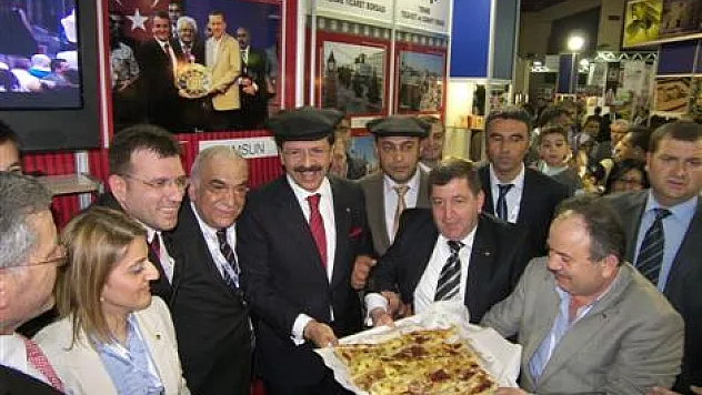 Samsun standına büyük ilgi