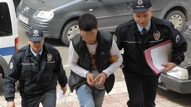 Börekçiden para hırsızlığına gözaltı