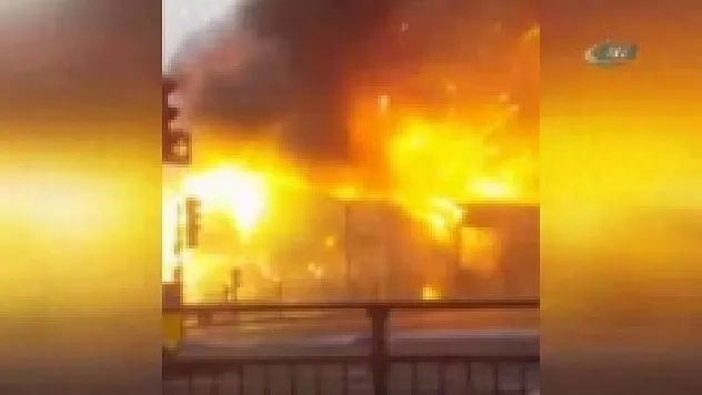 Havai fişek fabrikasında yangın