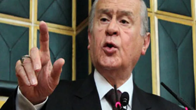 Bahçeli'den Genelkurmay Başkanı Akar'ı eleştirenlere sert cevap