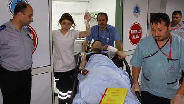 Yan Bakma Kavgası: 2 Yaralı