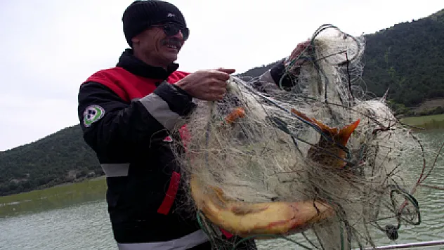 BALIKÇILIKTA KAÇAK AVCILIKLA MÜCADELE