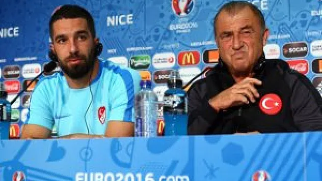 AFP'den Arda Turan için 'kepazelik' yorumu!