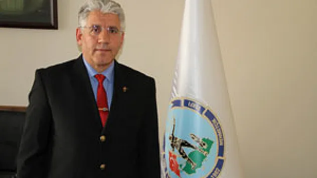  Yıldırım: 'Türkiye Mehmetçik'e, Mehmetçik Türk milletine emanet'