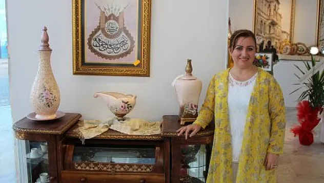 'Sanata Dönüşen Altın Eller' sergisi