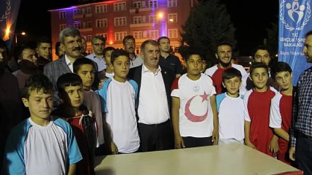 Vezirköprü demokrasi nöbetinde