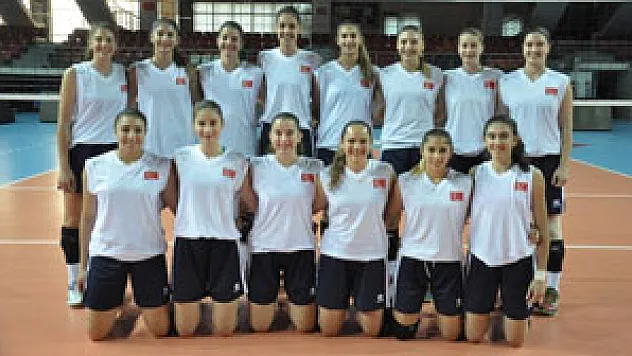 Genç Kızlar Bosna Hersek'e Gitti!