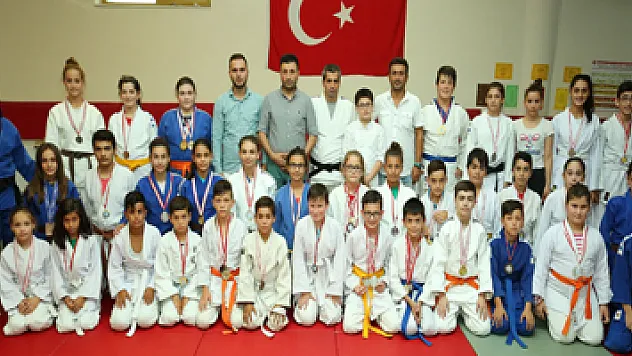  Canik judoda da iddialı