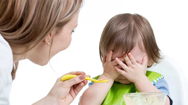 'Yemek istemiyorsa zorlamayın. Bırakın çocuklar aç kalsın'