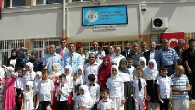 Öğrenciler sertifikalarını aldı