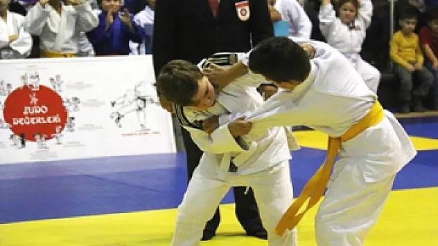 14. Karadeniz Judo Turnuvası başladı
