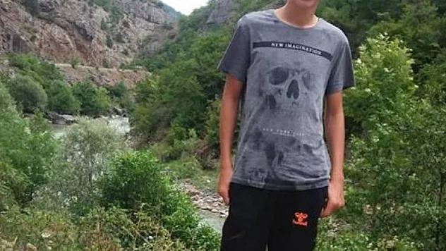 Ağır yaralanan motosiklet sürücüsü hayatını kaybett