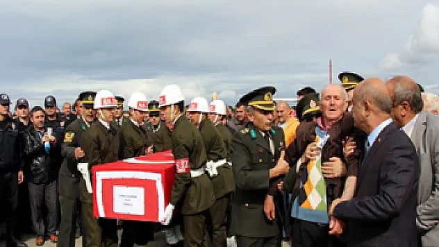 Ordulu şehit Samsun'da gözyaşlarıyla karşılandı