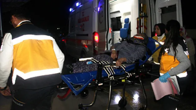 Bafra'da iki otomobil çarpıştı: 3 yaralı