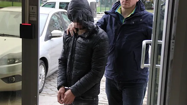  Su ve elektrik sayacı kutusundaki uyuşturucuya ikinci gözaltı