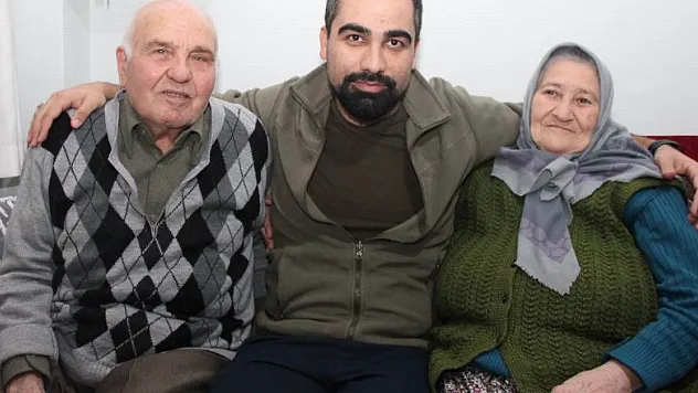 11 arkadaşını şehit veren gazi, baba ocağında