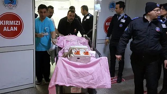 Silahlı saldırıya uğrayan genç hayatını kaybetti