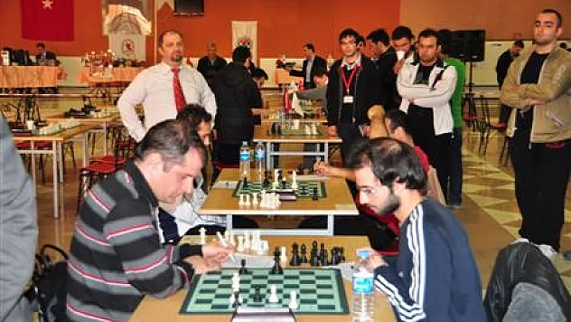 11. Geleneksel bahar kupası satranç turnuvası yapıldı
