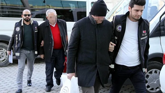 FETÖ'den gözaltına alınan 23 kişiden 5'i adliyede