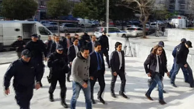 Bakanlık'tan Yunanistan'a kaçan darbecilerle ilgili flaş adım
