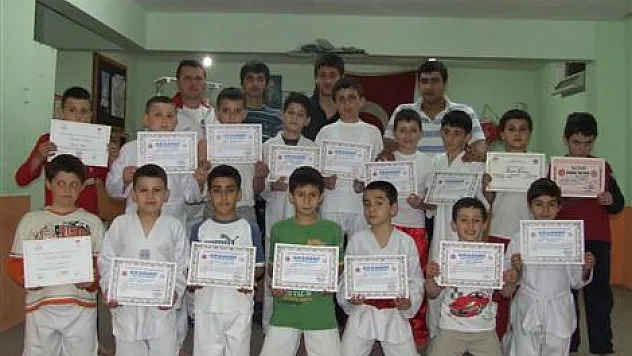 Akademi'de kuşak heyecanı