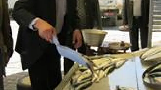 Gündüz, bir günde iki ilçe geziyor