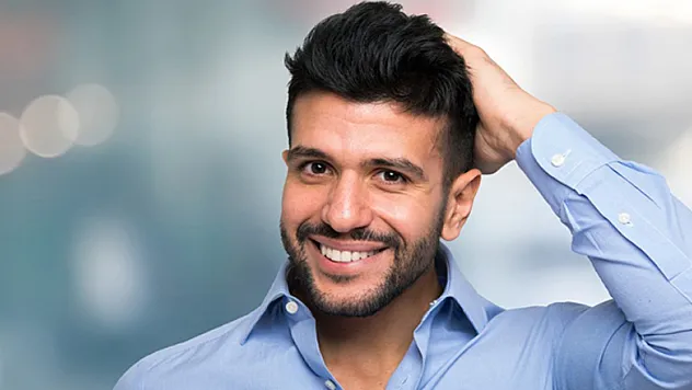 Saç ektirmek için 'kelliği beklemeyin' uyarısı