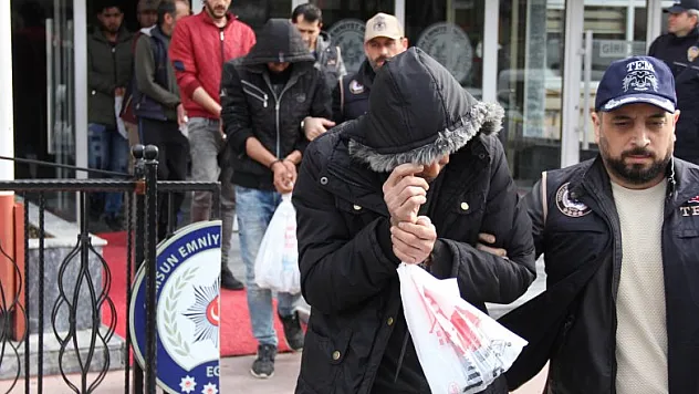 DEAŞ'tan gözaltına alınan 10 kişi adliyede