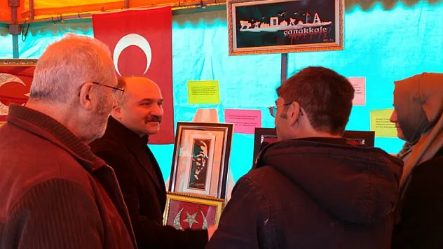 Usta, Çanakkale Sergisini Gezdi