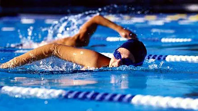 OMÜ'den ücretsiz yüzme kursu