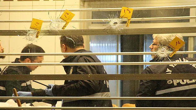 Fırıncıya kurşun yağdırdı