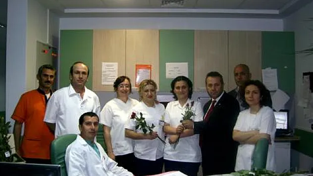 Öksüzden 'Beyaz Meleklere' Kutlama