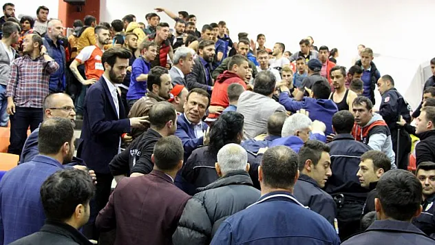  Canik Belediyespor-Beşiktaş maçında gerginlik