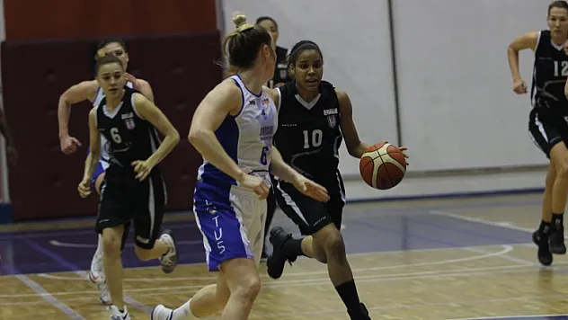 Canik Belediyespor-Beşiktaş maçında gerginlik