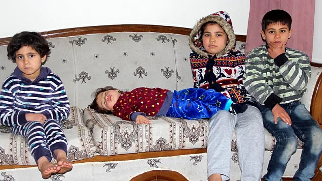 Savaşın çocukları annesiz kaldı