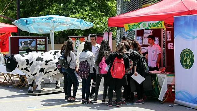 Liseler kendini tanıttı