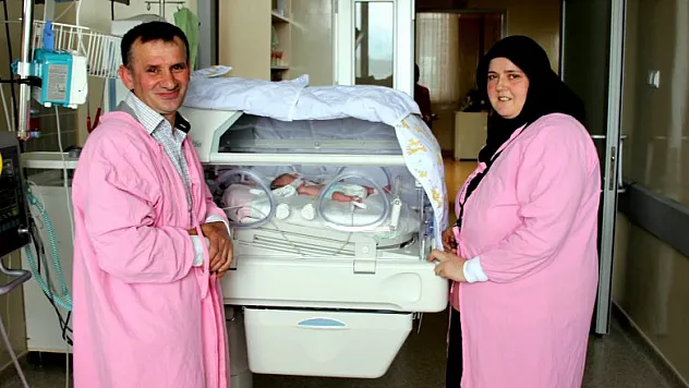 25 yıl sonra anne oldu ama bebeğini kucağına alamadı