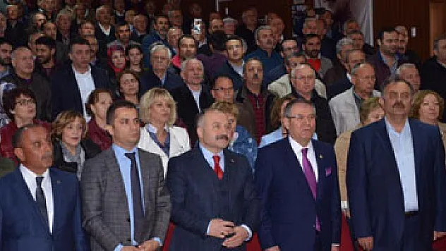 Erhan Usta Ladik'te Pilav Gününe Katıldı