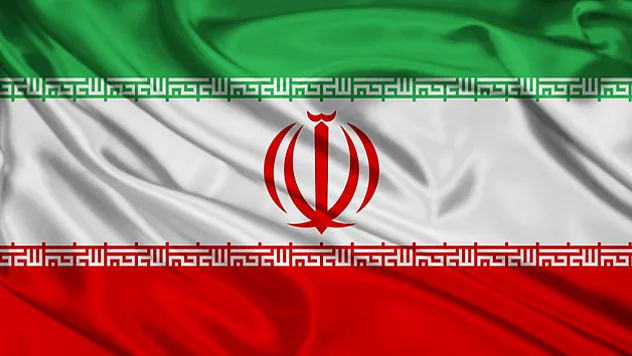 İran'dan Katar'a 5 uçak dolusu gıda yardımı