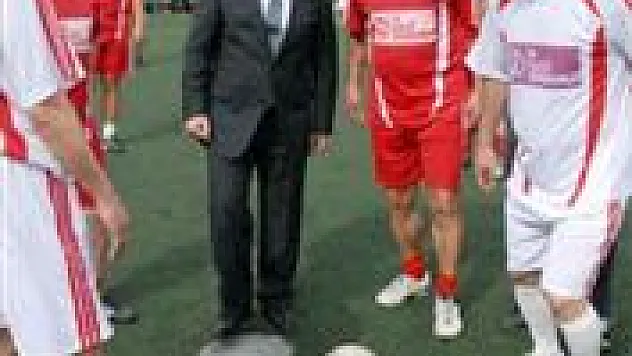 Şöhretler büyüledi