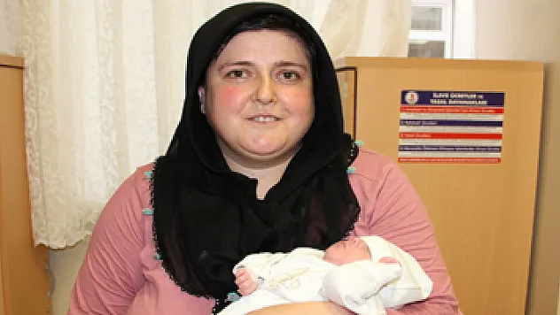 Çeyrek asır sonra gelen evlat sevinci