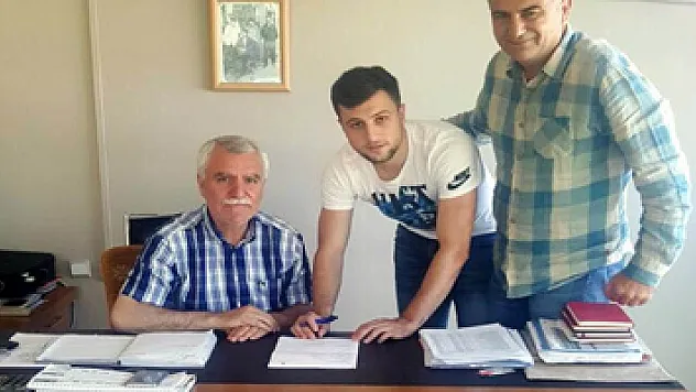 Ercan Yazıcı 2 yıl daha Samsunspor'da